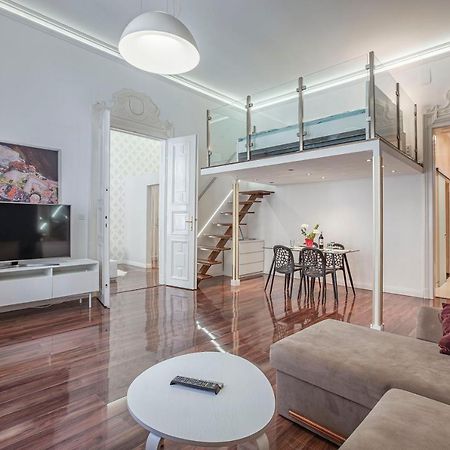 Luxury Art Deco Flat / Big Balcony Appartement Boedapest Buitenkant foto
