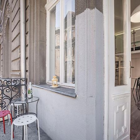 Luxury Art Deco Flat / Big Balcony Appartement Boedapest Buitenkant foto