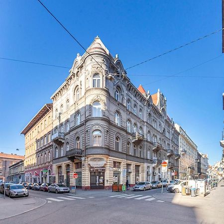 Luxury Art Deco Flat / Big Balcony Appartement Boedapest Buitenkant foto
