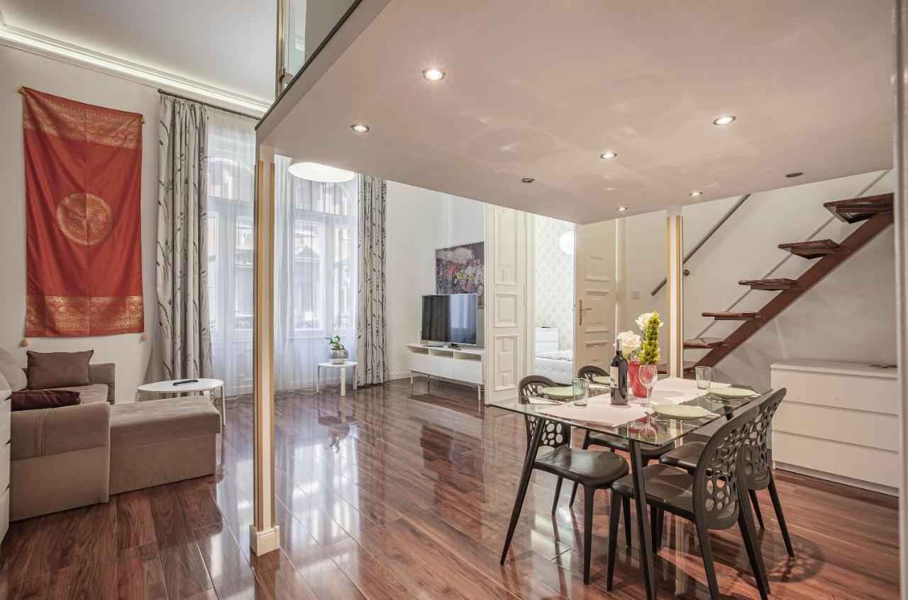 Luxury Art Deco Flat / Big Balcony Appartement Boedapest Buitenkant foto