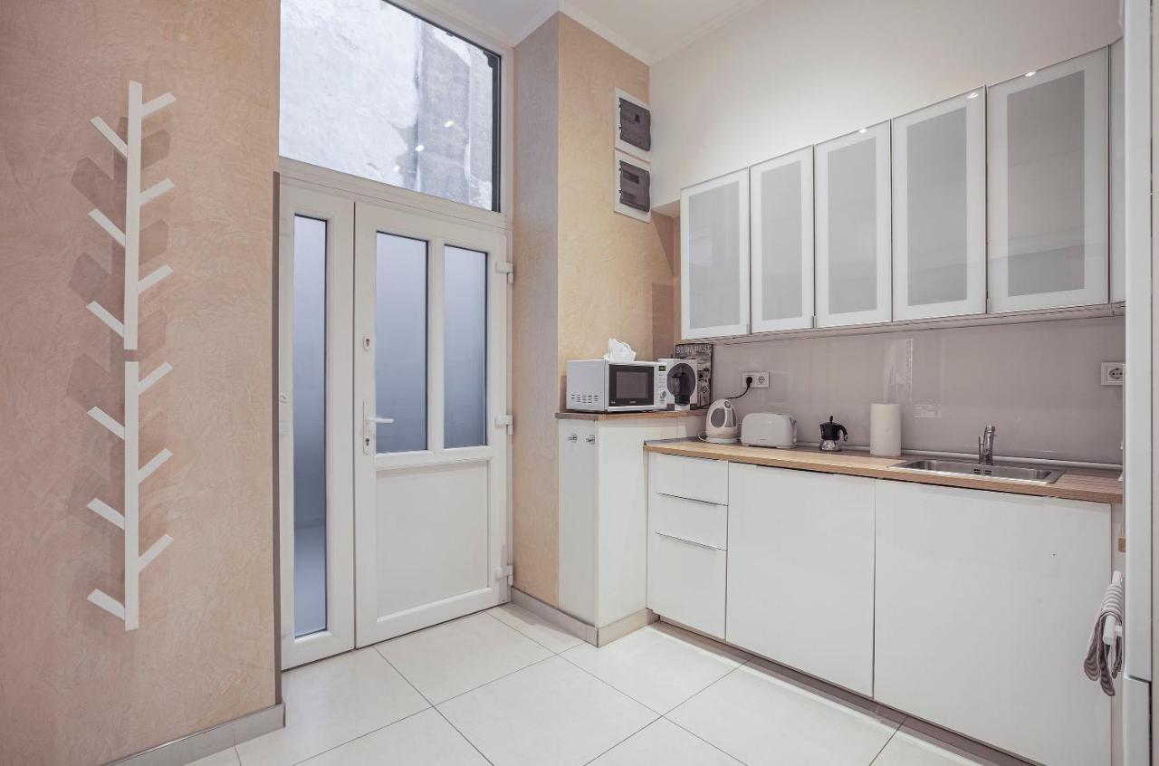 Luxury Art Deco Flat / Big Balcony Appartement Boedapest Buitenkant foto